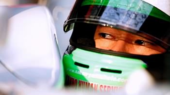 Sakon Yamamoto readies himself for qualifying in the GP2 Asia Series, 2008.