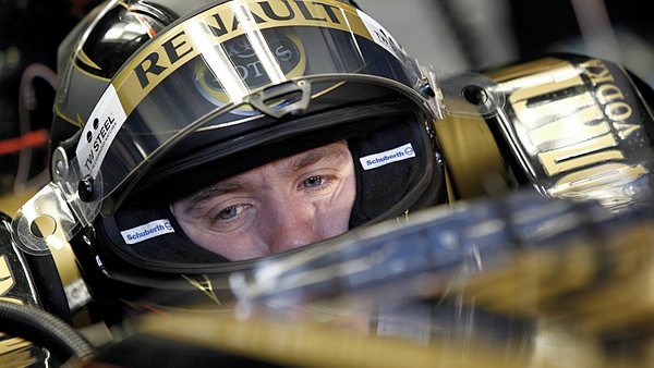 Nick Heidfeld tests for Renault in Jerez