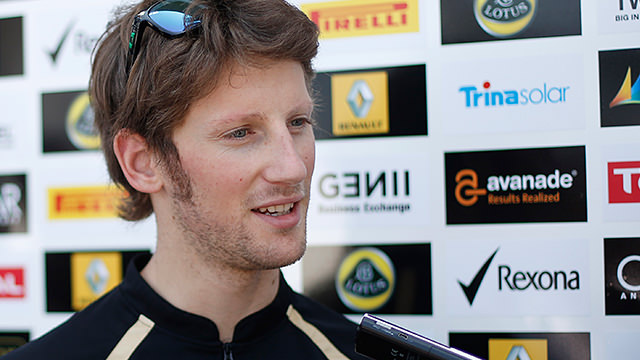Romain Grosjean confirmed at Lotus for 2013 season