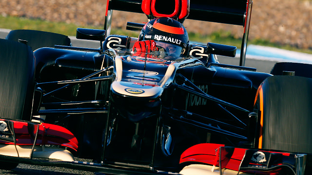 Kimi runs down the clock in Jerez