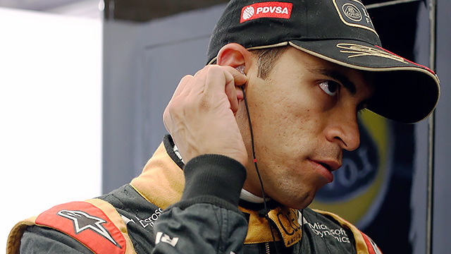Maldonado crashes during second practice at Spa