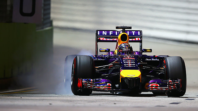 Vettel suffers power unit problem in Singapore practice