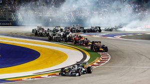 Drivers struggle to make the first corner in Singapore