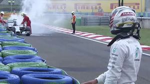 Mercedes on fire in qualifying