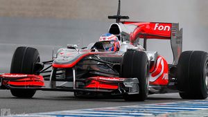 Jenson Button participates in wet Jerez testing