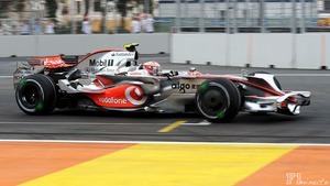 McLaren consider Kovalainen for the future