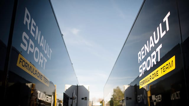 Renault set to upgrade engine in Barcelona test