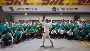 Rosberg retakes championship lead after race win