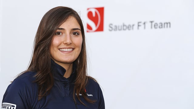 Sauber sign Tatiana Calderón as development driver for 2017