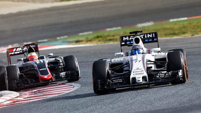 Williams and Haas split by a tenth of a second